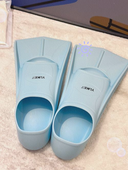 巧带脚蹼上飞机!省600元
